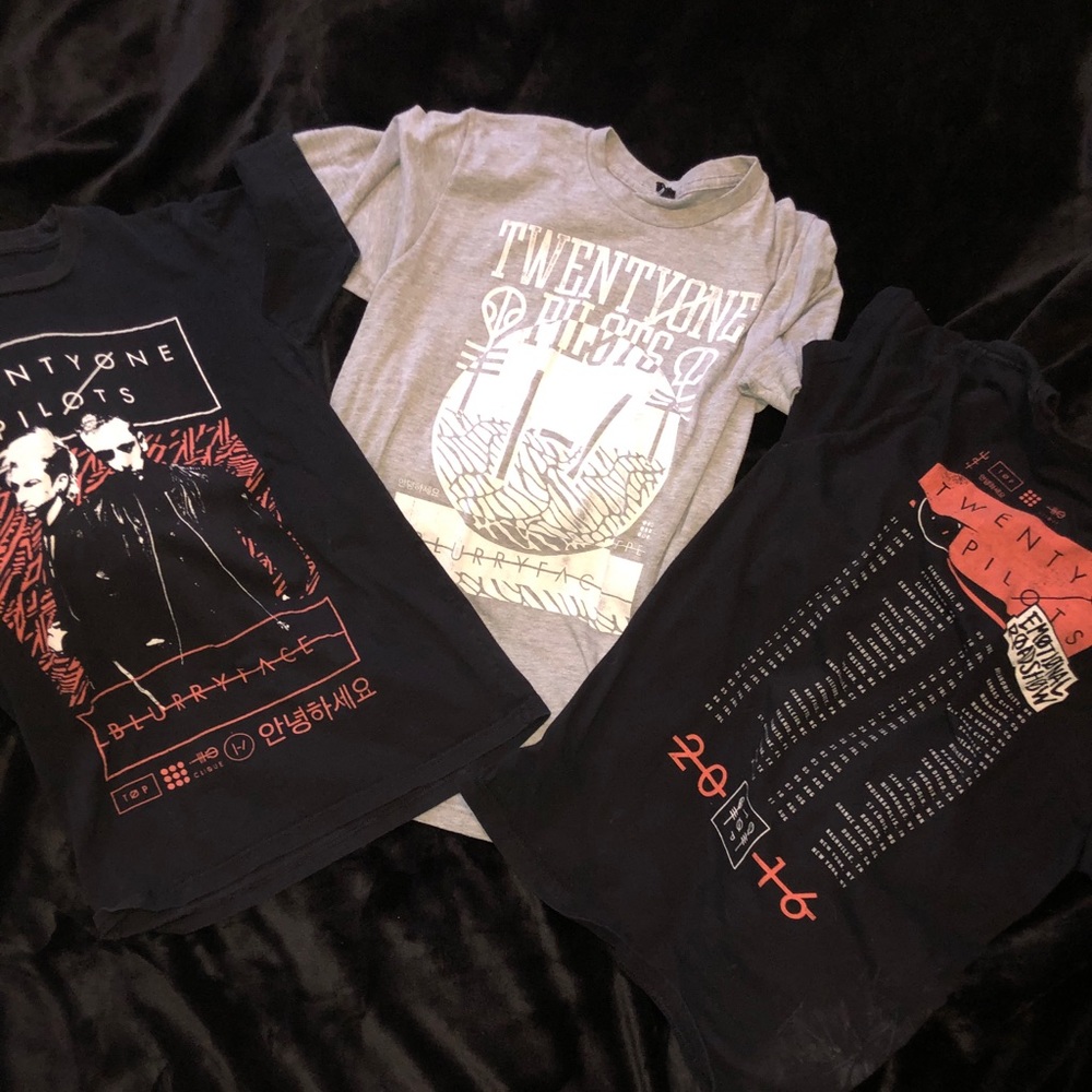 Twenty one pilots shits